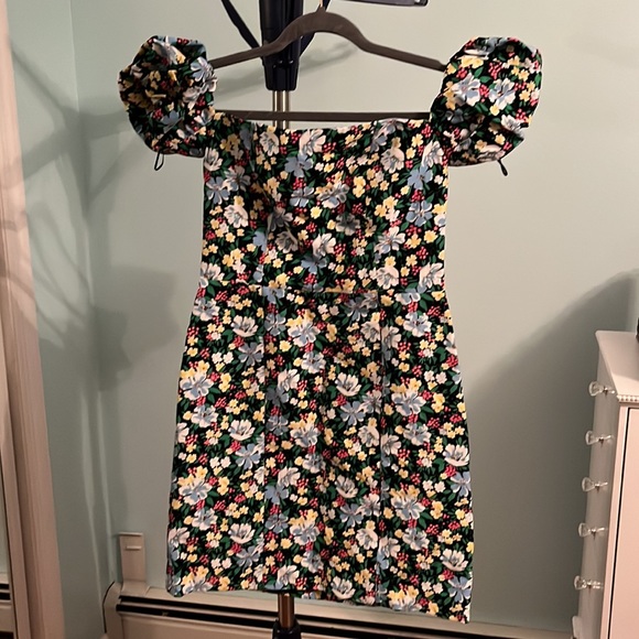 As seen on Emily in Paris. Maje size 3 floral dress NWT - Picture 1 of 9